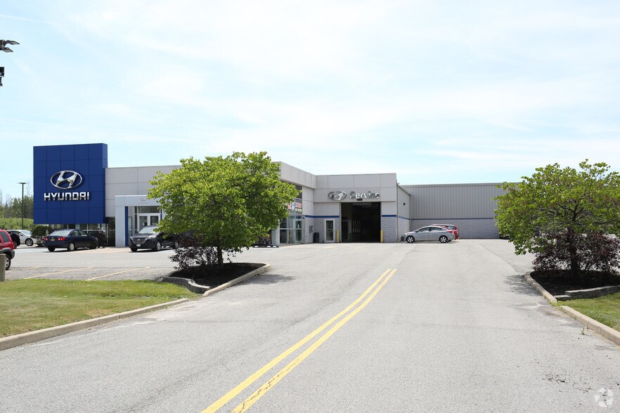 1910 Alvin Rd, Grand Island, NY à vendre - Photo du bâtiment - Image 2 de 3