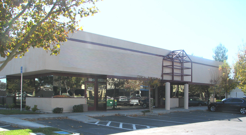 1216 W Avenue J, Lancaster, CA for lease - Primary Photo - Image 3 of 3