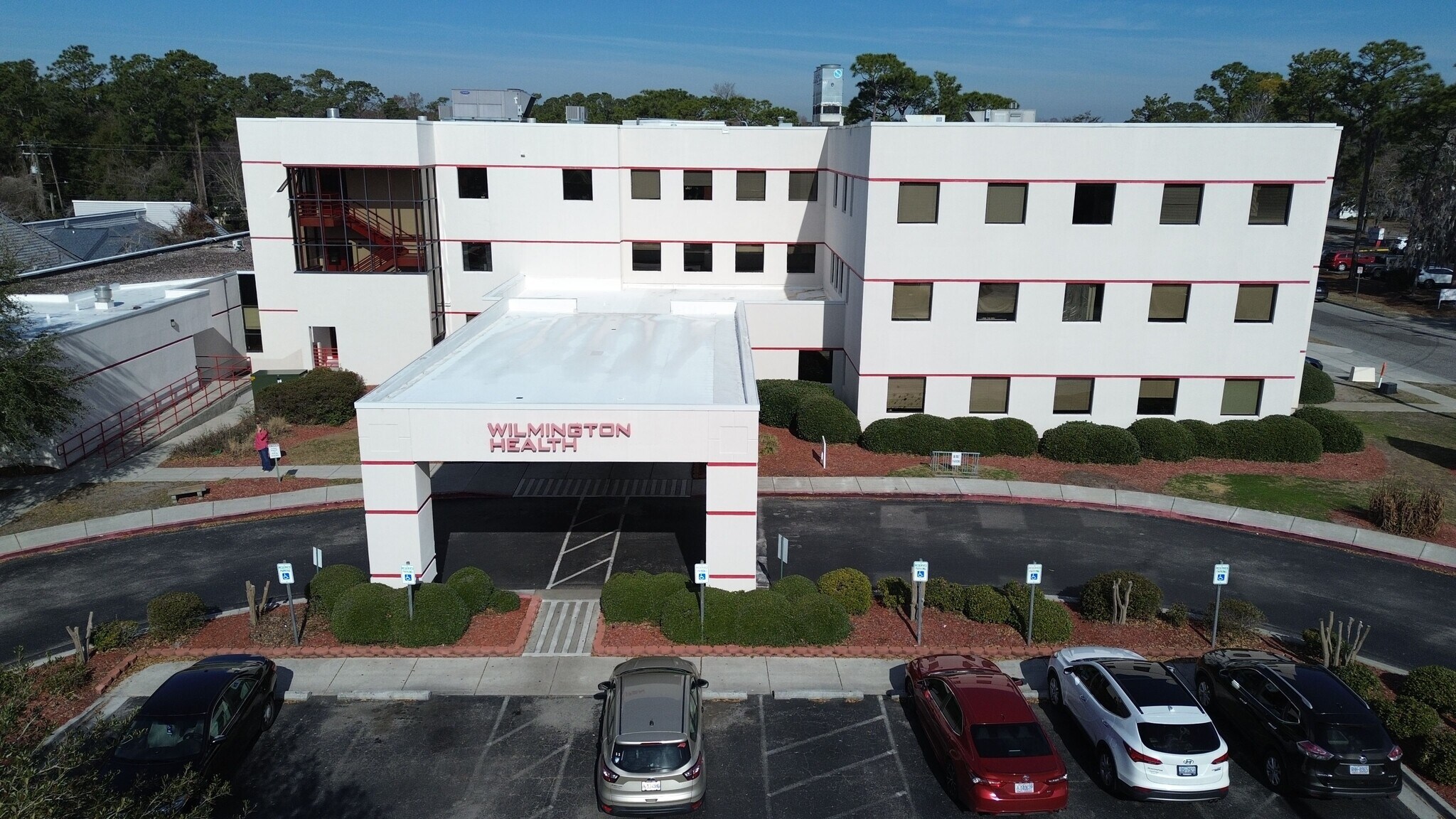 1202 Medical Center Dr, Wilmington, NC à louer Photo du bâtiment- Image 1 de 6