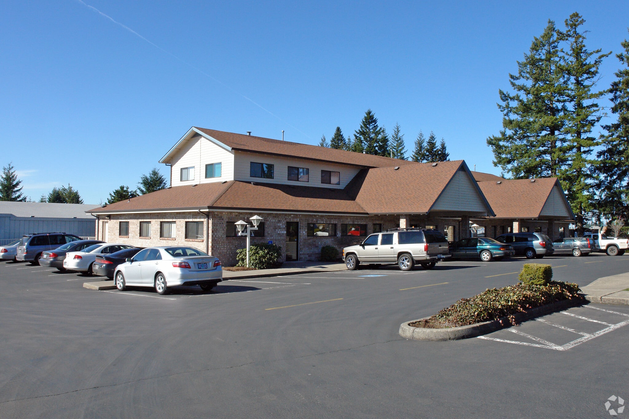 36840 SE Industrial Way, Sandy, OR for lease Building Photo- Image 1 of 4