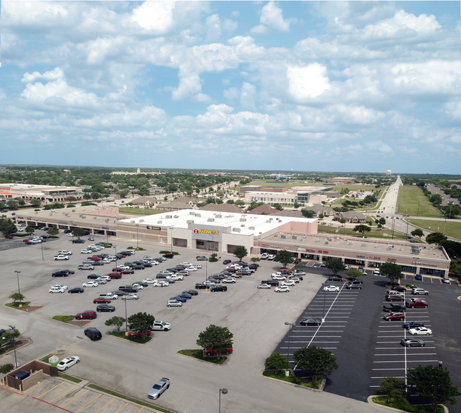 8428 Denton Hwy, Watauga, TX à louer - Photo principale - Image 1 de 5