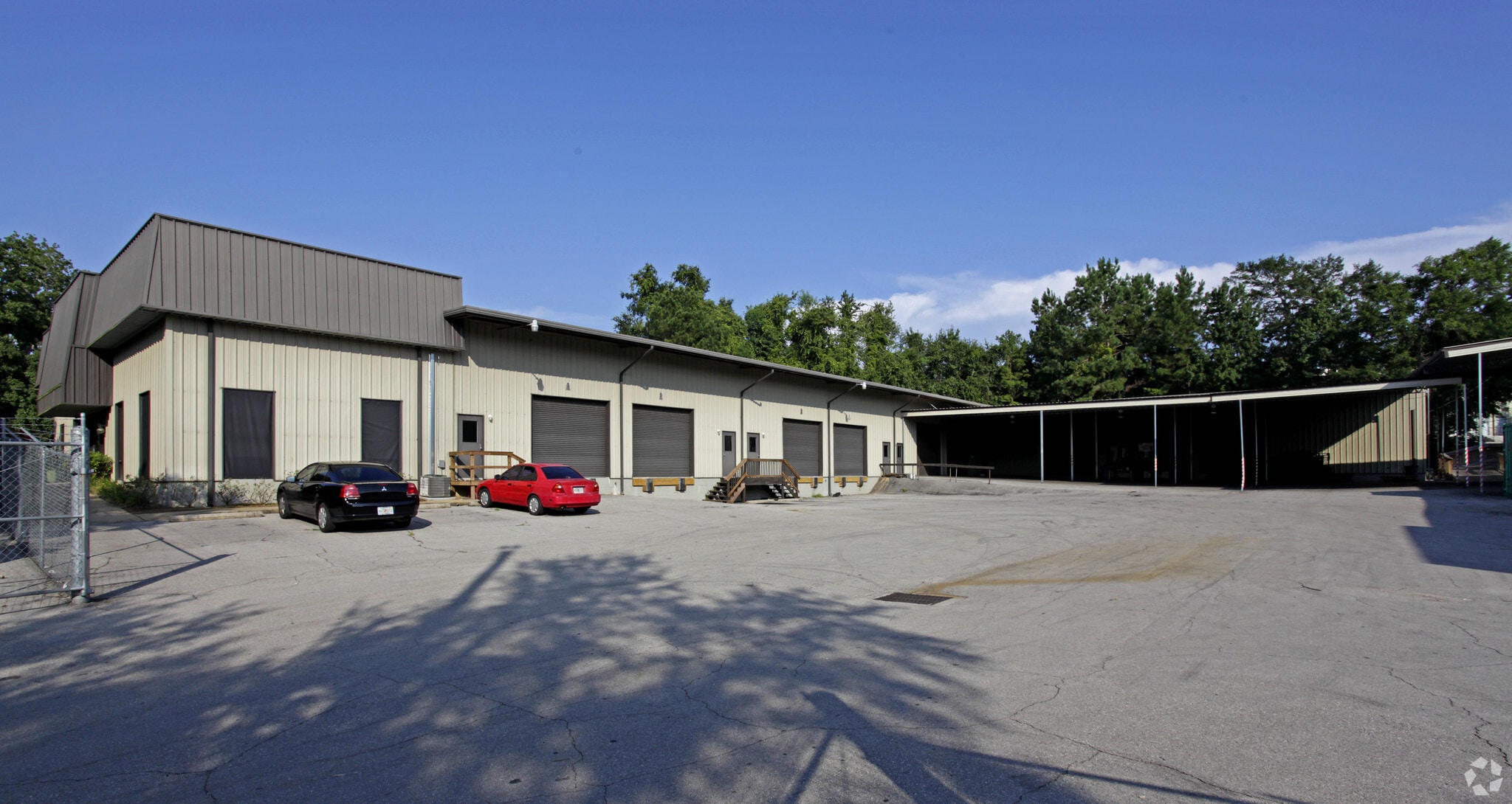 2819 Industrial Plaza Dr, Tallahassee, FL for lease Primary Photo- Image 1 of 9