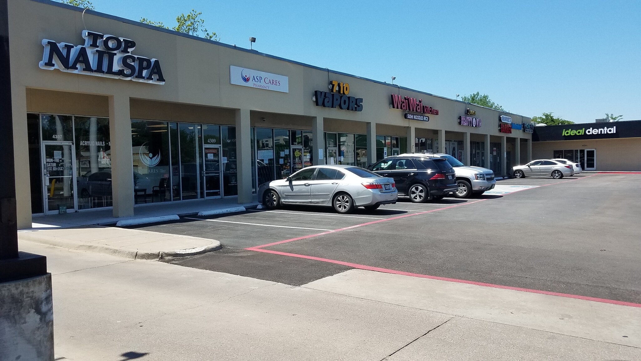 4307-4321 Lemmon Ave, Dallas, TX for lease Primary Photo- Image 1 of 2
