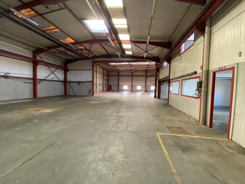 Office in Combs-la-Ville for lease - Interior Photo - Image 2 of 7