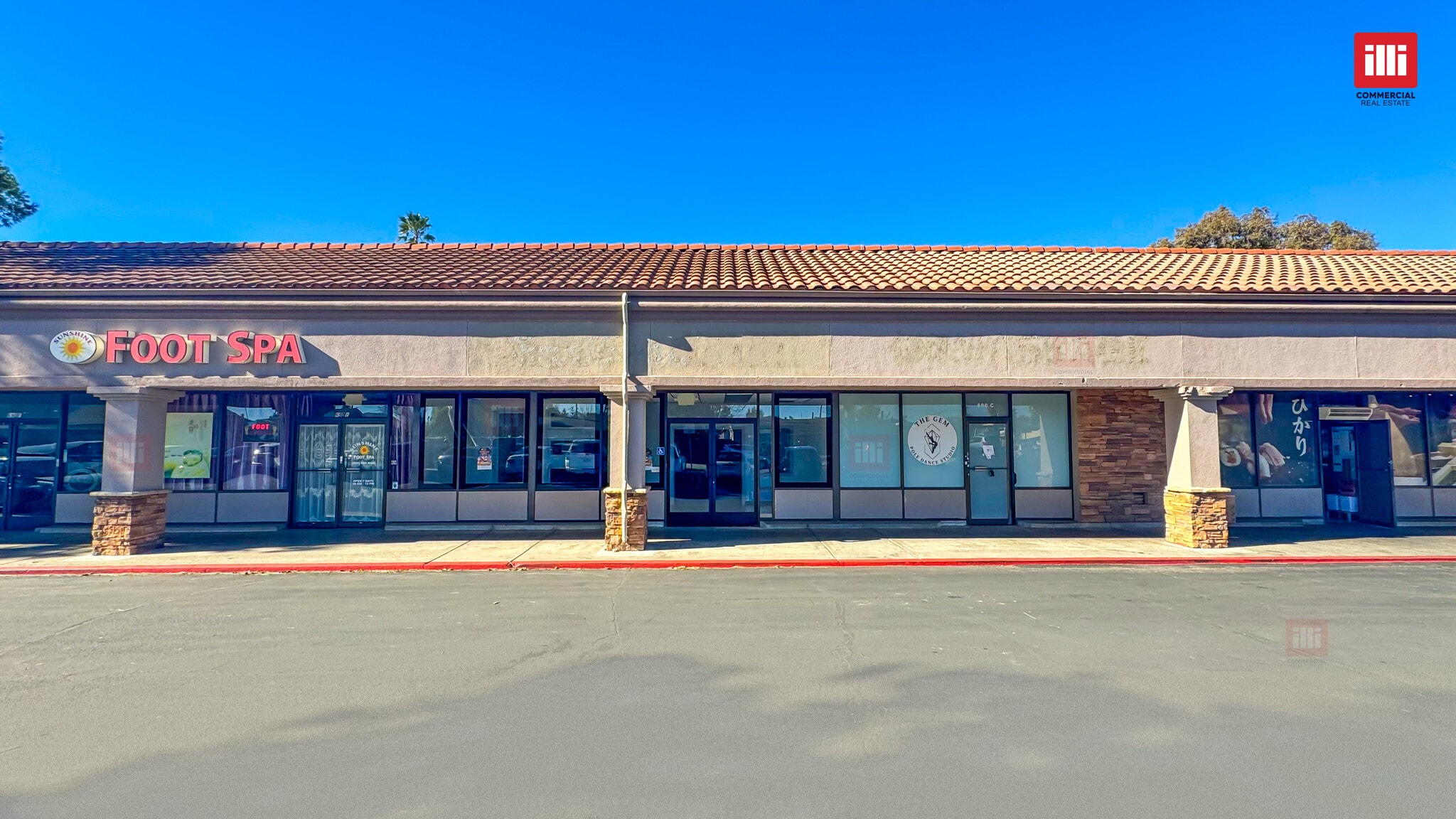 540-690 E Los Angeles Ave, Simi Valley, CA for lease Building Photo- Image 1 of 8