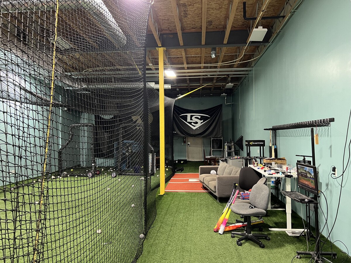 460 N Redwood Rd, North Salt Lake, UT 84054 - Unit C - - Interior Photo - Image 1 of 2