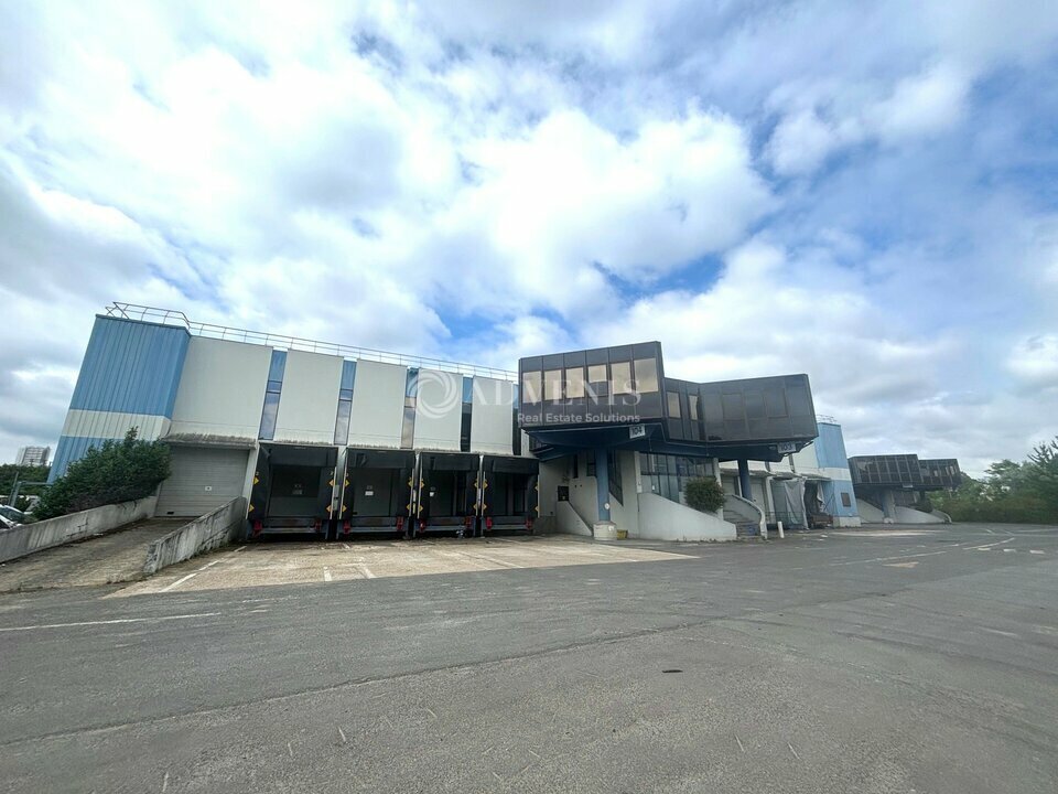 Flex dans Fontenay-sous-Bois à louer Photo du bâtiment- Image 1 de 9