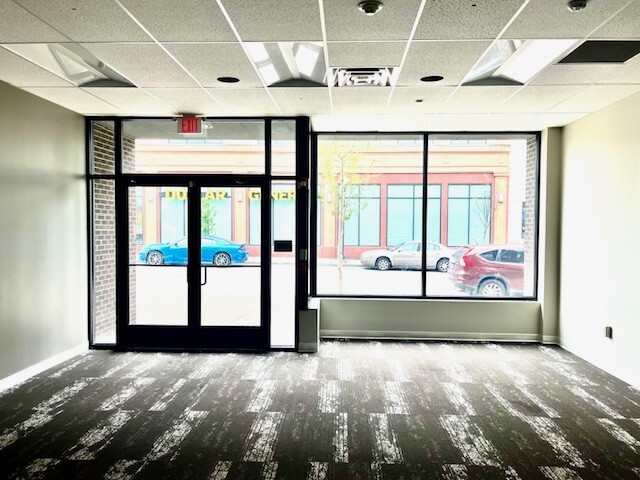 6023-6033 Broad St, Pittsburgh, PA for lease Interior Photo- Image 1 of 9