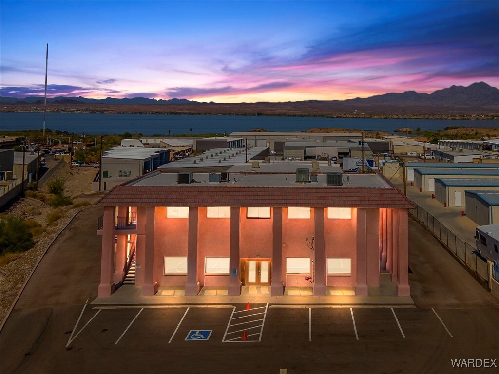 1055 Empire Dr, Lake Havasu City, AZ for lease Building Photo- Image 1 of 65