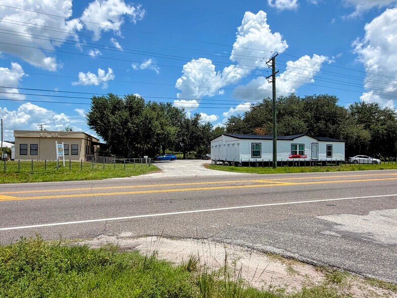 2290 E Us-92, Plant City, FL à vendre - Photo du bâtiment - Image 1 de 12