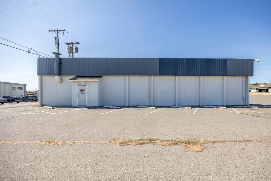 101 S Gum St, Kennewick, WA à vendre - Photo du bâtiment - Image 2 de 19