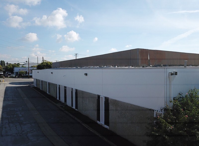 1274 E Cypress St, Covina, CA à vendre - Photo du bâtiment - Image 2 de 6