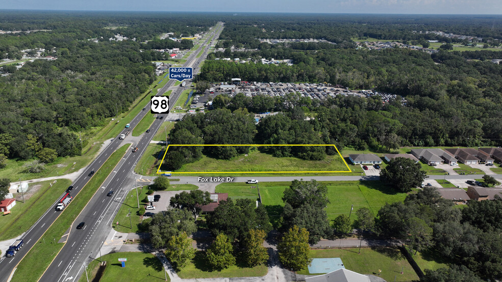 0 Fox Lake dr, Lakeland, FL for sale - Primary Photo - Image 1 of 5