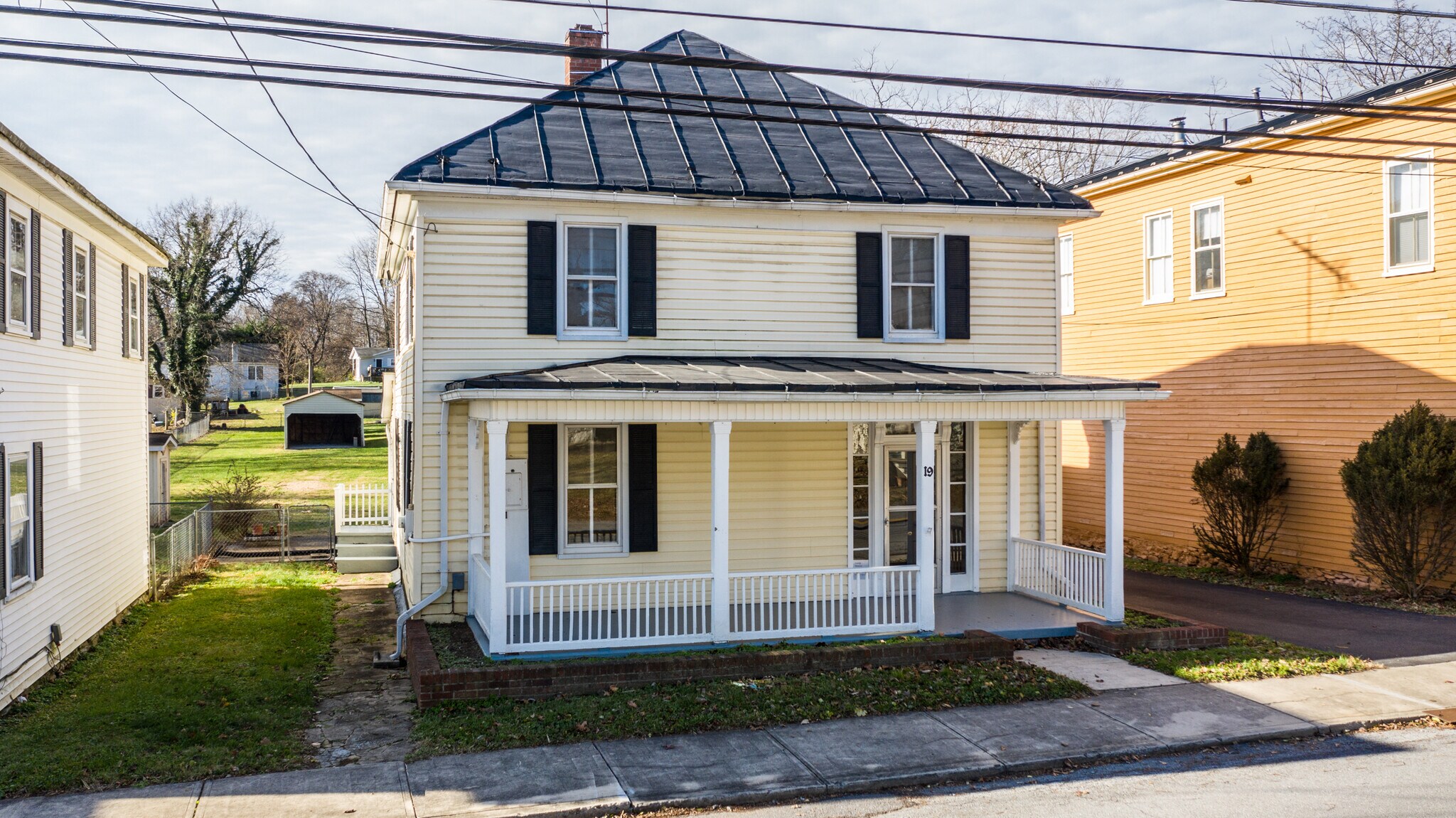 19 E Main St, Boyce, VA for sale Primary Photo- Image 1 of 1