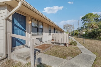 More details for 18901-18933 Quercus St, Hudson, FL - Multifamily for Sale