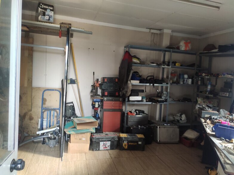 Industriel dans Quintanar de la Orden, Toledo à vendre - Photo intérieure - Image 3 de 4