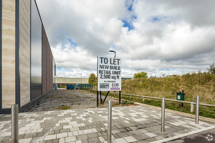 Coppice Way, Wilmslow for sale - Primary Photo - Image 1 of 1