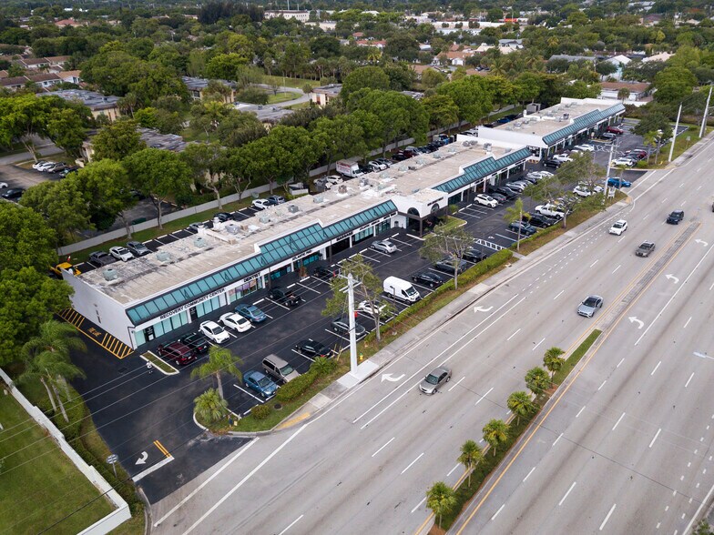 5400-5450 W Atlantic Blvd, Margate, FL à louer - Photo du bâtiment - Image 2 de 14