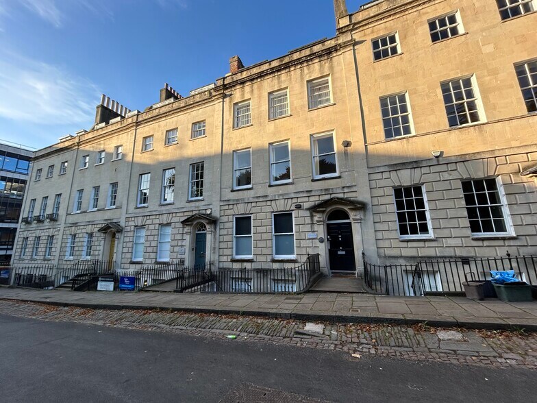 3 Berkeley Sq, Bristol à vendre - Photo du bâtiment - Image 1 de 17