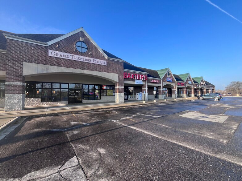 245-305 Zeeb Rd, Ann Arbor, MI à louer - Photo du bâtiment - Image 1 de 4