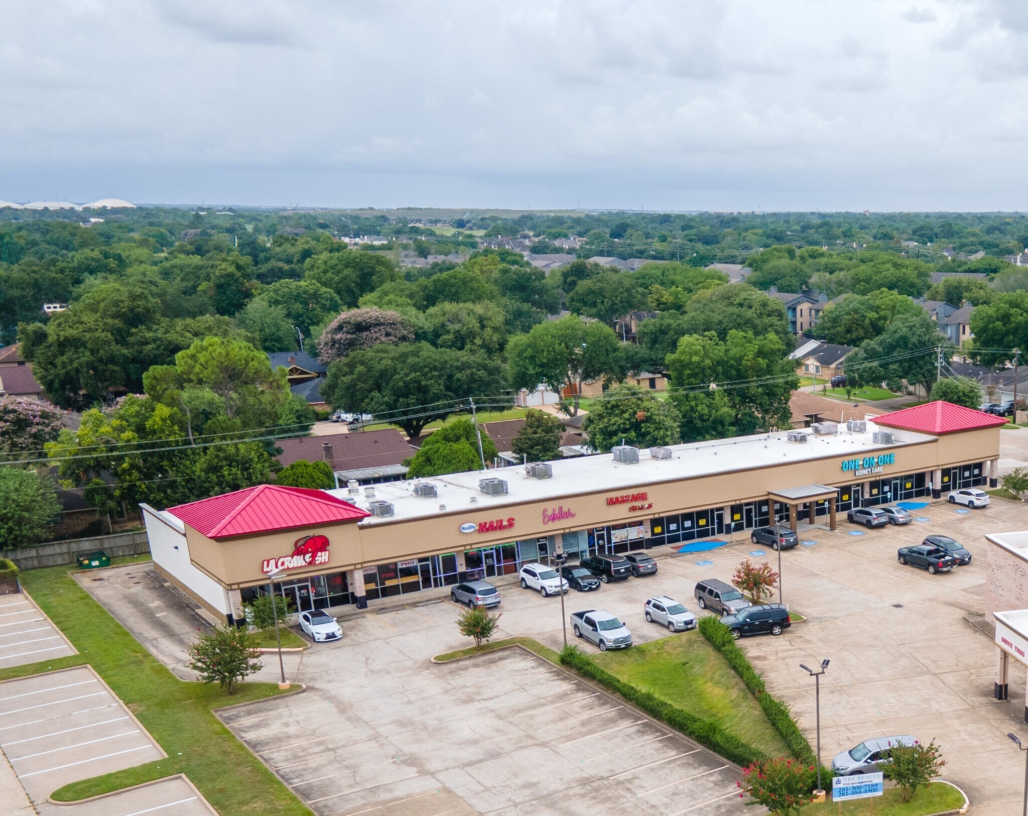 4300-4302 Fairmont Pky, Pasadena, TX à louer Photo du bâtiment- Image 1 de 79