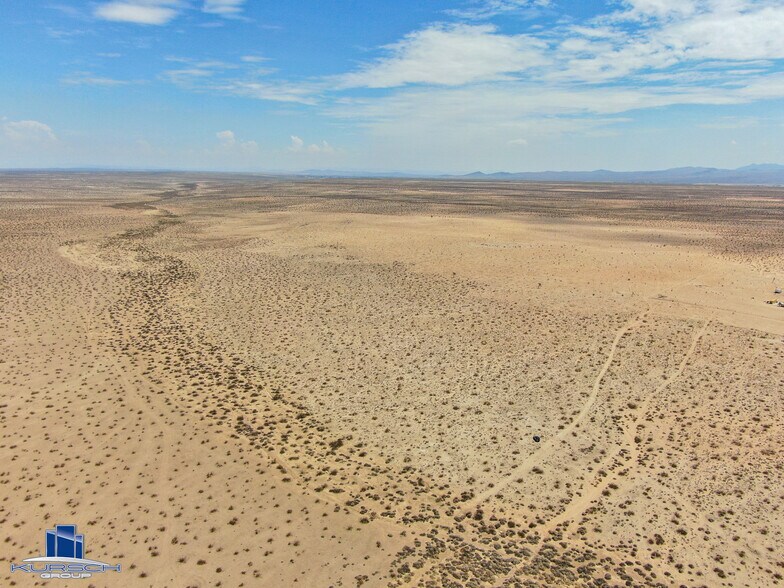 Desert Flower Rd., Adelanto, CA à vendre - Photo du bâtiment - Image 2 de 5
