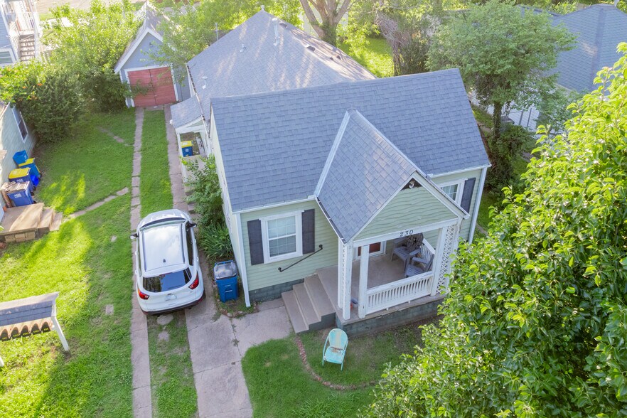 230 S Lewis St, Stillwater, OK à vendre - Photo principale - Image 1 de 10