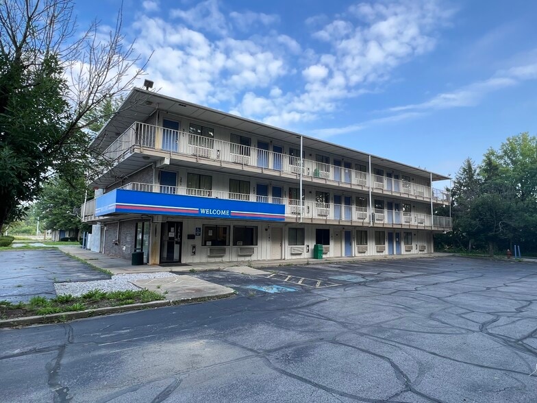 311 E Highland Rd, Macedonia, OH for sale - Building Photo - Image 2 of 21