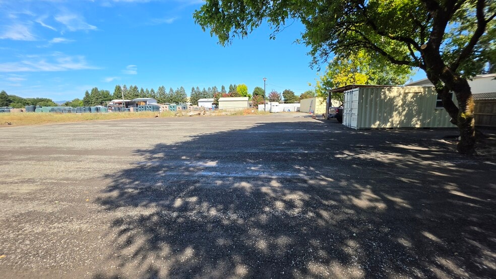 3317 Sebastopol Rd, Santa Rosa, CA for lease - Building Photo - Image 3 of 6