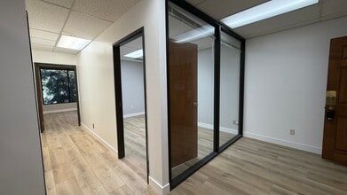 30423 Canwood St, Agoura Hills, CA for lease Interior Photo- Image 2 of 4