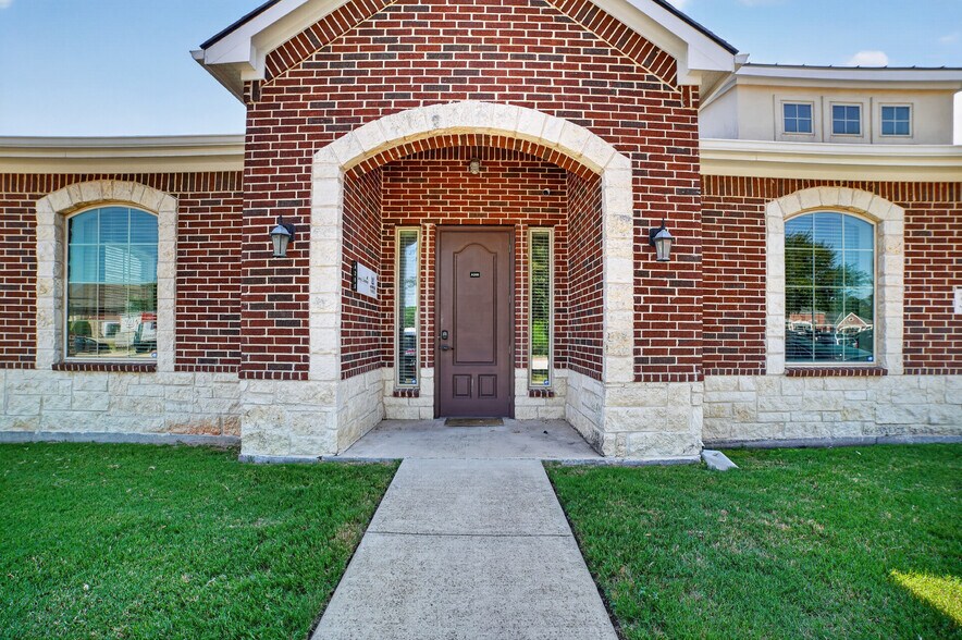 3600 Eldorado Pky, McKinney, TX à louer - Photo du bâtiment - Image 3 de 8