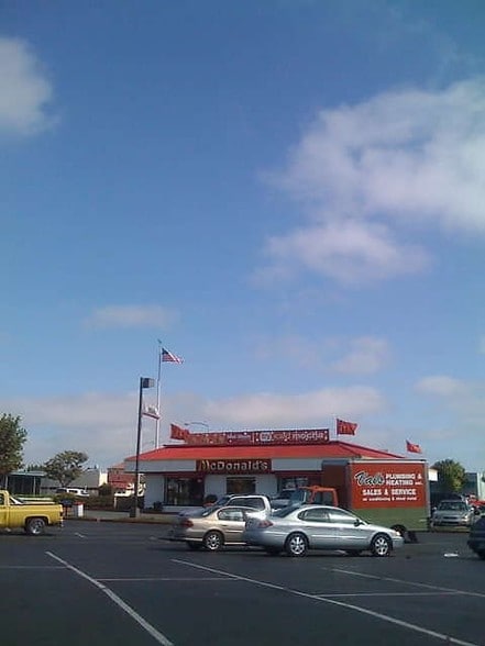 1215-1275 S Main St, Salinas, CA for lease - Building Photo - Image 3 of 3