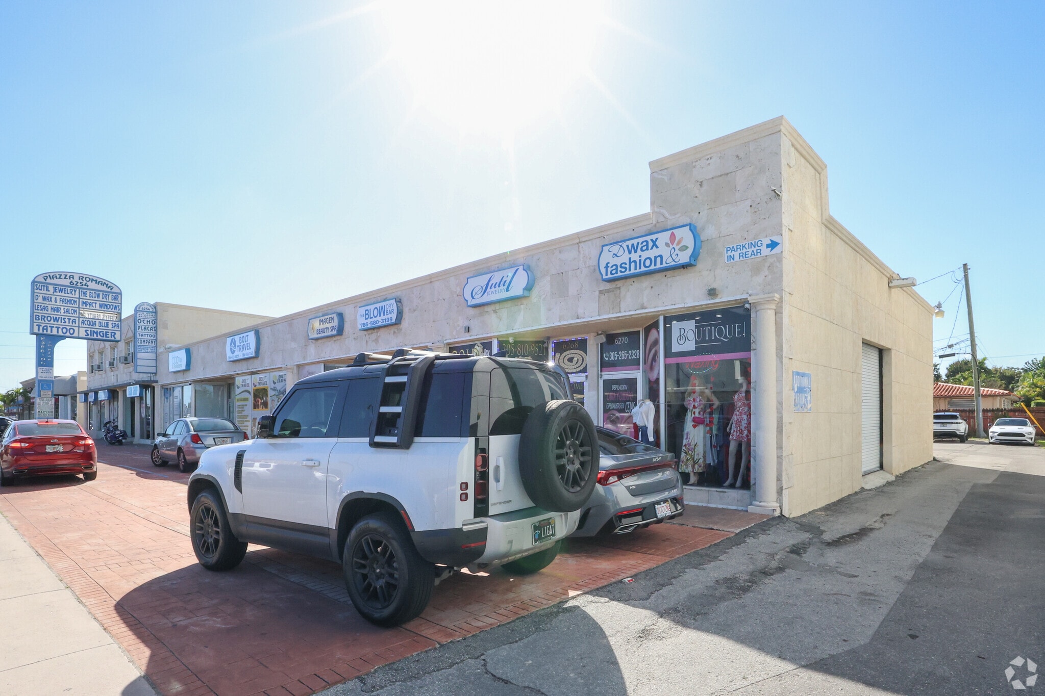 6240-6270 SW 8th St, West Miami, FL à louer Photo principale- Image 1 de 7