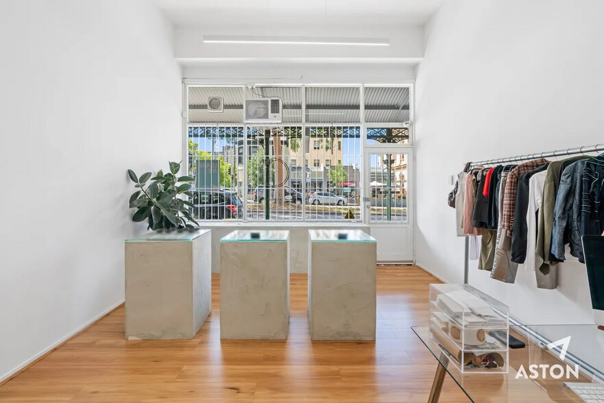 167 Elgin St, Carlton for sale - Interior Photo - Image 2 of 9