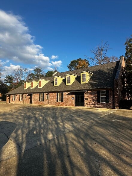 505 Avalon Way, Brandon, MS à vendre - Photo du bâtiment - Image 3 de 22