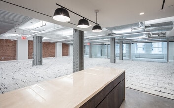 551 Fifth Ave, New York, NY for lease Interior Photo- Image 2 of 3