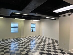 1245 Washington Ave, Miami Beach, FL for lease Interior Photo- Image 1 of 7