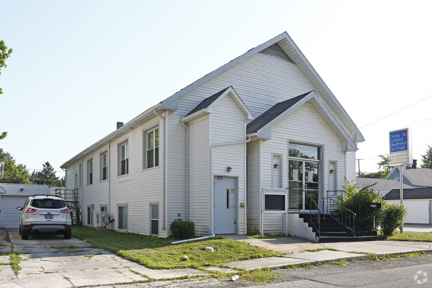 358 Thomas St, Fostoria, OH à vendre - Photo principale - Image 1 de 1