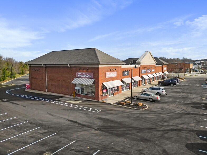 9685-9765 Johnstown Rd, New Albany, OH à louer - Photo du bâtiment - Image 2 de 13