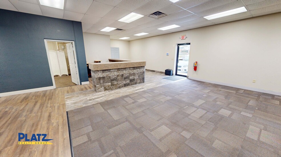 6620 Market St, Youngstown, OH for sale - Building Photo - Image 2 of 15