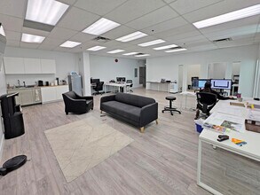 3689 1st Av E, Vancouver, BC for lease Interior Photo- Image 1 of 7