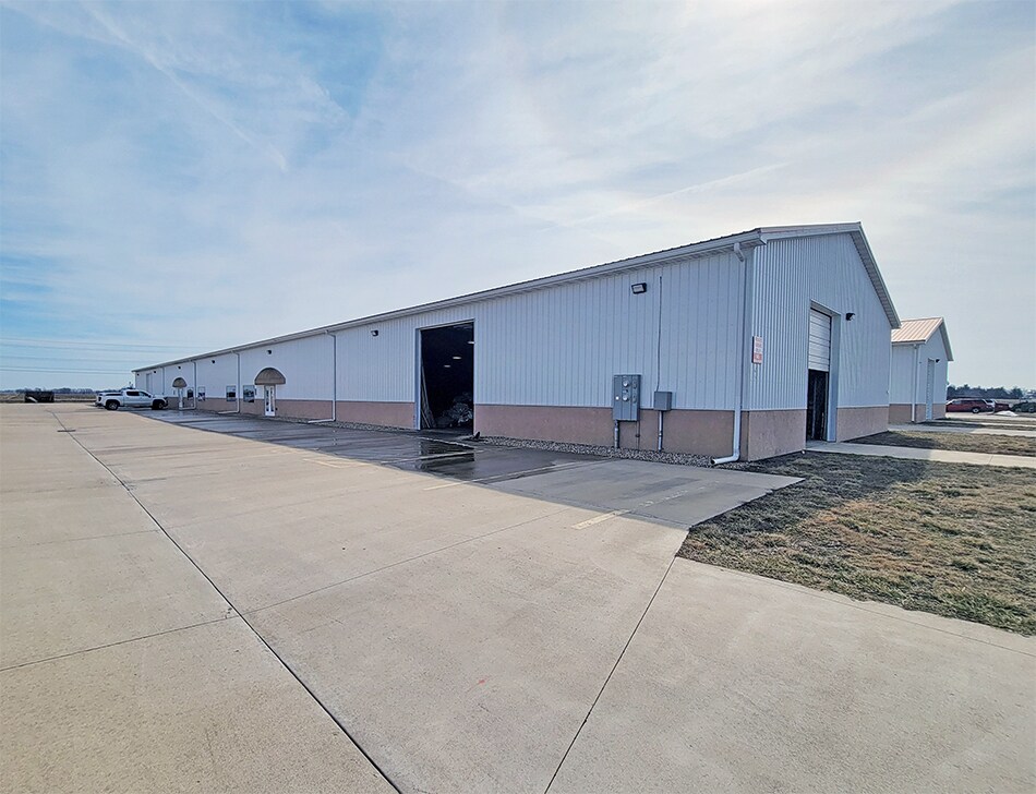 9237 Beller Dr, Mascoutah, IL à louer Photo principale- Image 1 de 4
