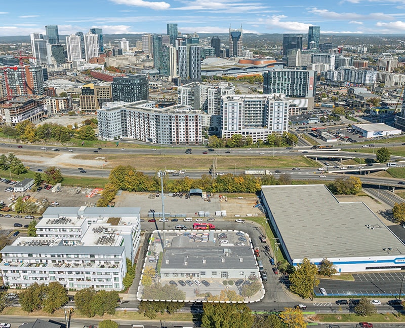 Portefeuille de 1 propriétés à vendre sur LoopNet.ca Photo principale- Image 1 de 2