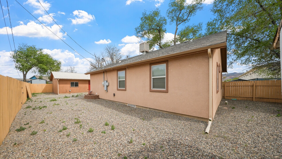 421 Aspen Ave, Fruita, CO à vendre - Photo du bâtiment - Image 3 de 26