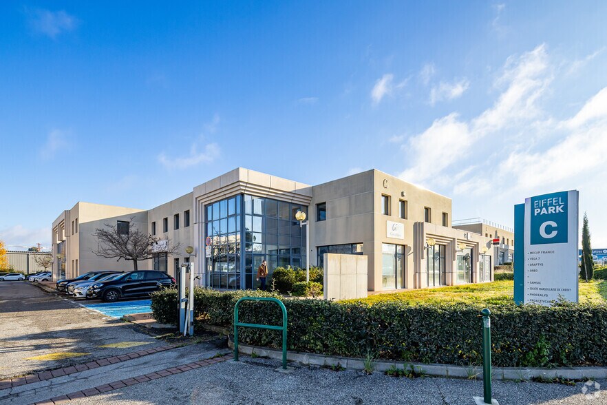 415 Rue Claude Nicolas Ledoux, Aix-en-Provence for lease - Building Photo - Image 2 of 2