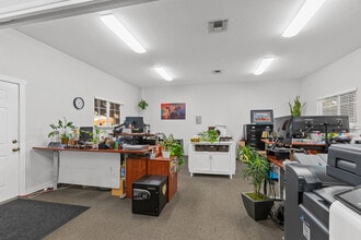 5980 Webb St, Loomis, CA for lease Interior Photo- Image 2 of 8