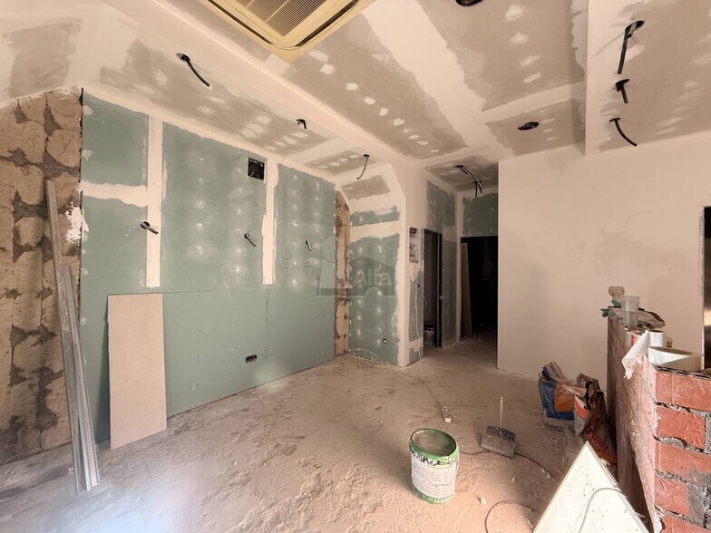 Multifamily in Parla, Madrid for sale - Building Photo - Image 2 of 2