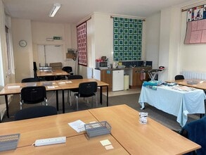 8-10 Lower Blakemere Rd, Dorchester à louer Photo intérieure- Image 1 de 4