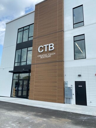 Plus de détails pour 504 Broadway St, Alexandria, MN - Bureau à louer