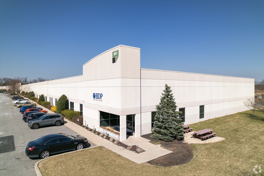 100 Concord Rd, Chester, PA à louer - Photo du bâtiment - Image 2 de 3